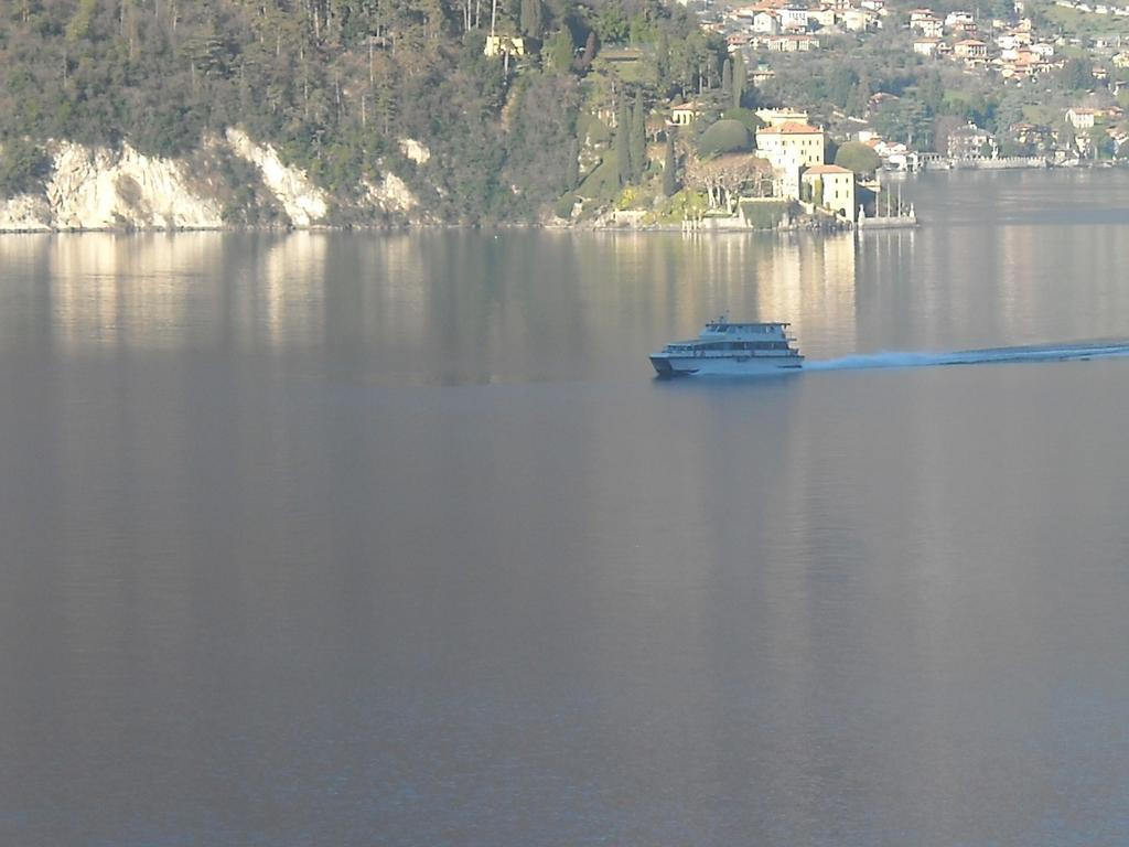 La Vista Villa Lezzeno Ruang foto